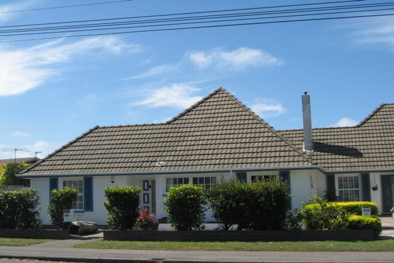 Photo of property in 2/345 Hoon Hay Road, Hoon Hay, Christchurch, 8025