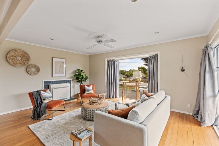 Photo of property in 273 Tukapa Street, Hurdon, New Plymouth, 4310