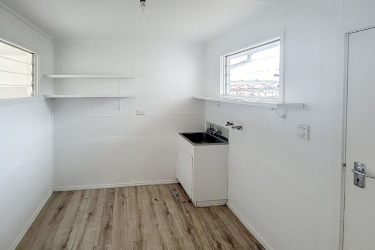 Photo of property in 20 Leslie Avenue, Western Heights, Rotorua, 3015