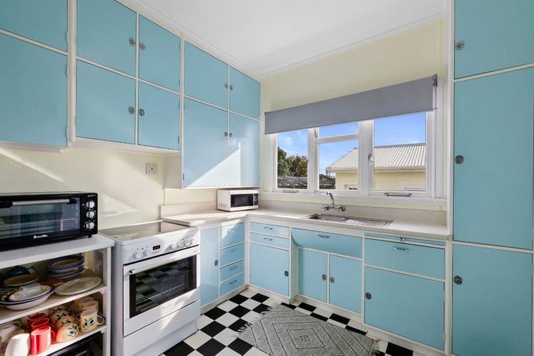 Photo of property in 13 Hori Street, Vogeltown, New Plymouth, 4310