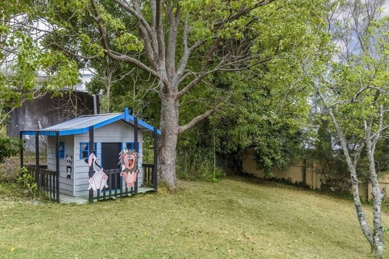 Photo of property in 7 Penton Road, Stanmore Bay, Whangaparaoa, 0932