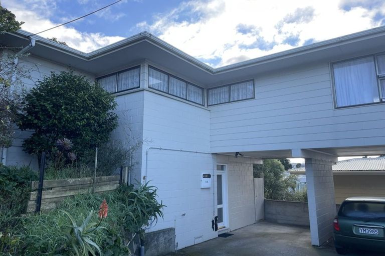 Photo of property in 10a Burwah Street, Berhampore, Wellington, 6023