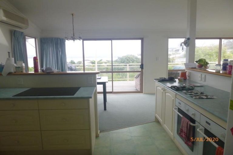 Photo of property in 17 Sea Vista Avenue, Beach Haven, Auckland, 0626