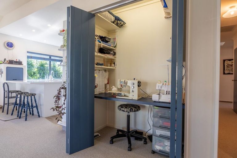 Photo of property in 15 Monarch Place, Paraparaumu Beach, Paraparaumu, 5032