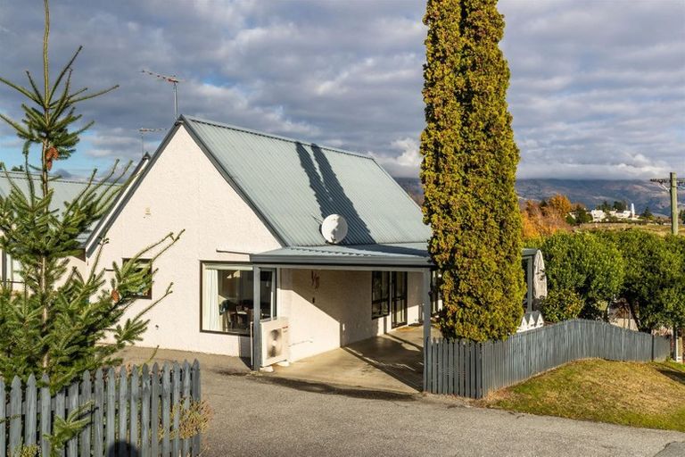 Photo of property in 4/33 Hedditch Street, Wanaka, 9305