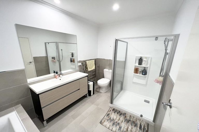 Photo of property in 10 Flounder Road, Hobsonville, Auckland, 0616
