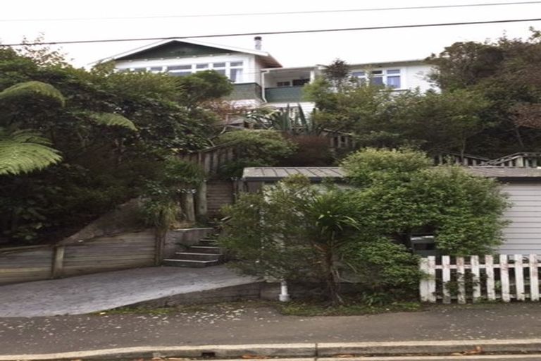 Photo of property in 5 Wavell Street, Karori, Wellington, 6012