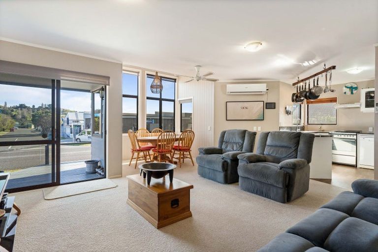 Photo of property in 204 Martyn Road, Whangamata, 3620