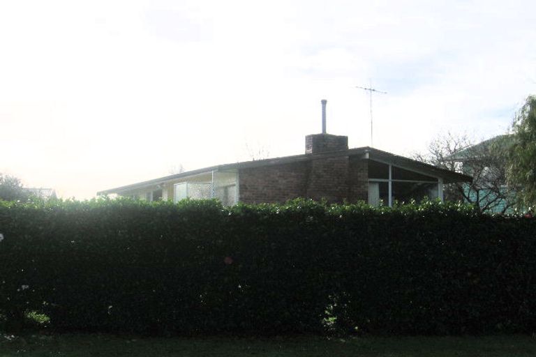 Photo of property in 108 Marne Road, Papakura, 2110