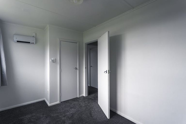 Photo of property in 30-32 Delaney Drive, Stokes Valley, Lower Hutt, 5019