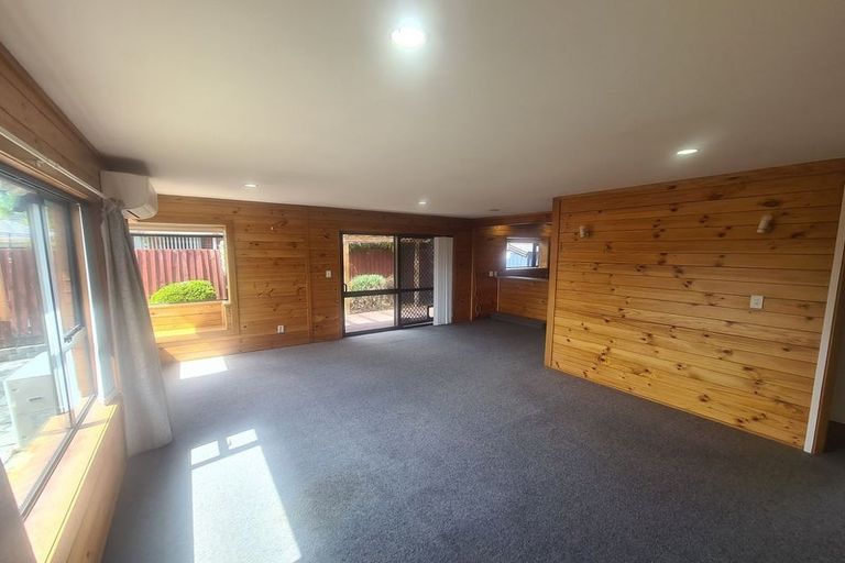 Photo of property in 2/270 Cranford Street, St Albans, Christchurch, 8052