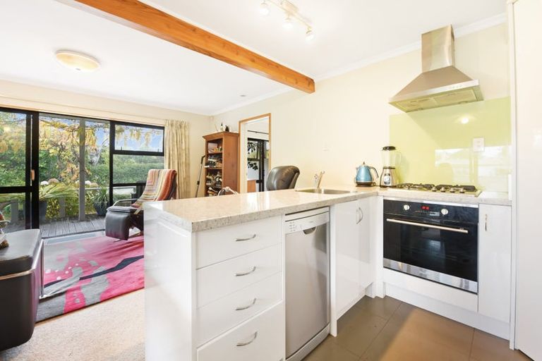 Photo of property in 18 Iwa Street, Mapua, 7005