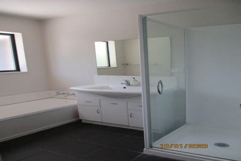 Photo of property in 14 Gladstone Road, Woodend, 7610