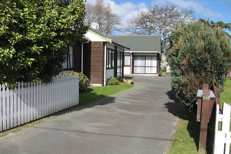 Photo of property in 2/13 Gibbs Crescent, Wainuiomata, Lower Hutt, 5014