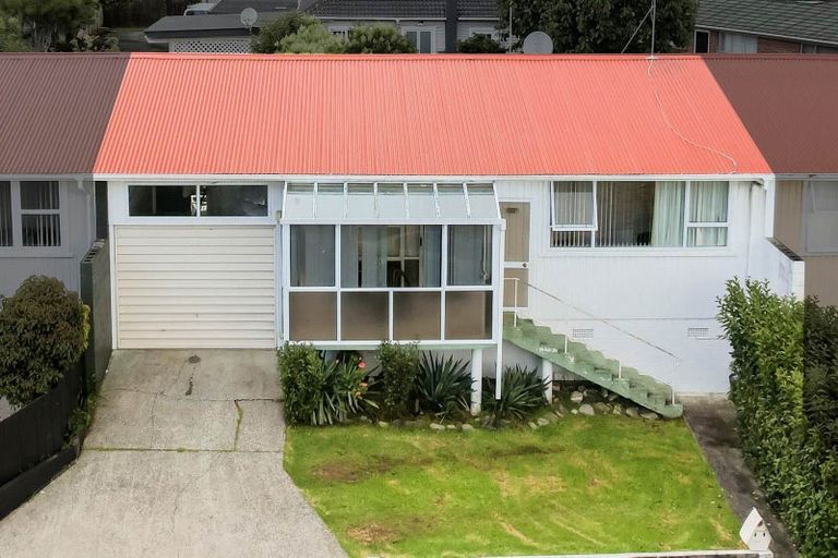 Photo of property in 2/142a Great South Road, Manurewa, Auckland, 2102