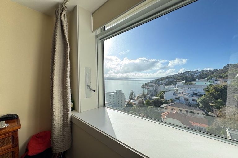 Photo of property in Jerningham Apartments, 20 Oriental Terrace, Oriental Bay, Wellington, 6011
