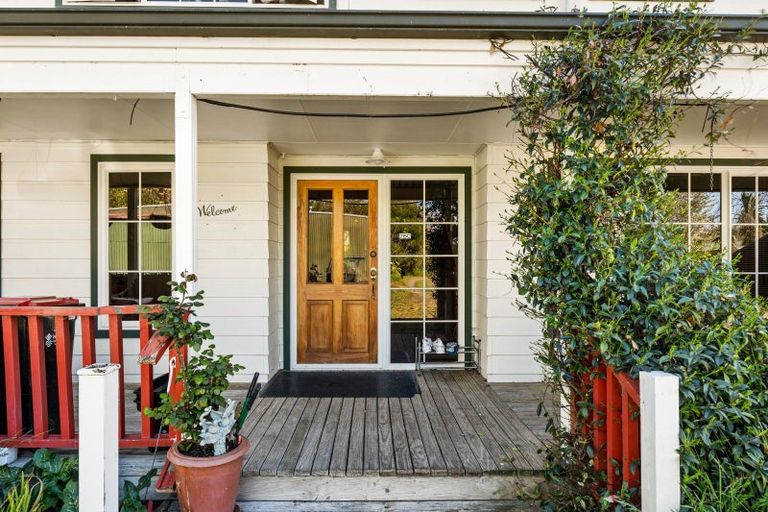 Photo of property in 215 Riverbend Road, Meeanee, Napier, 4110