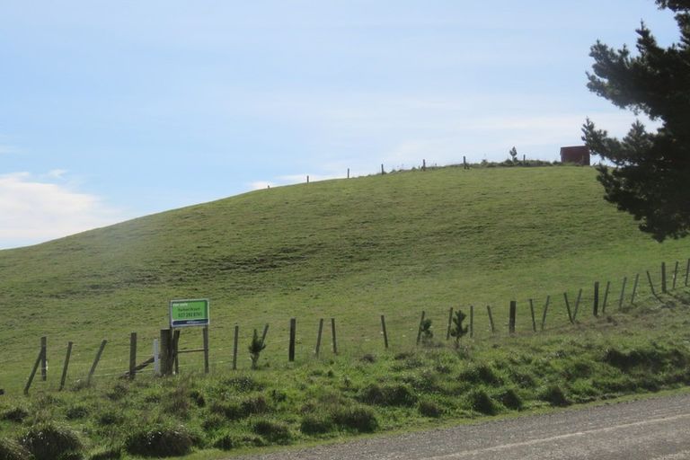 Photo of property in 668c Old Hill Road, Porangahau, 4291