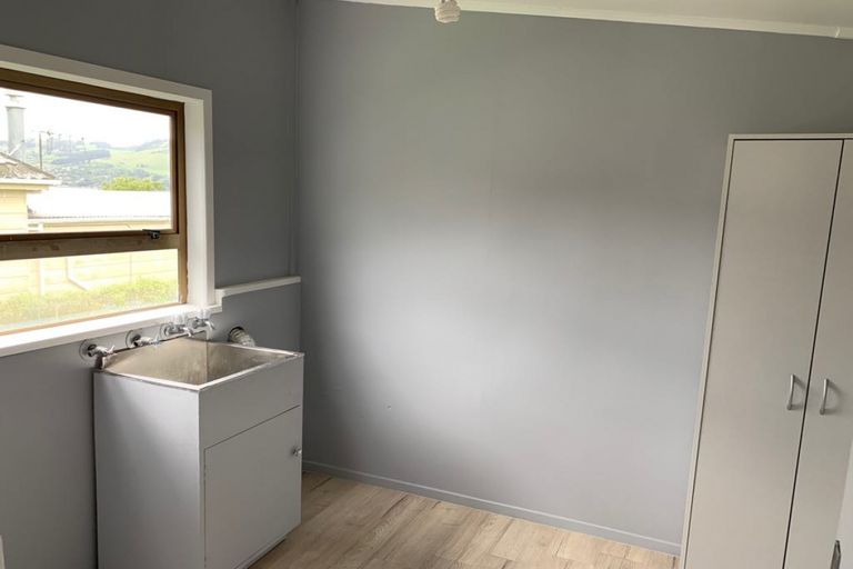Photo of property in 7 Athol Place, Ravensbourne, Dunedin, 9022