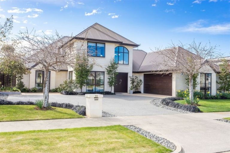 Photo of property in 24 Ruby Avenue, Northwood, Christchurch, 8051