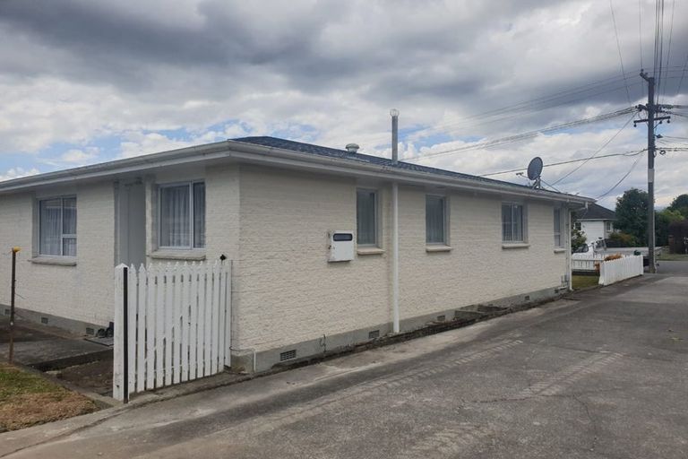 Photo of property in 20 Liverpool Street, Trentham, Upper Hutt, 5018