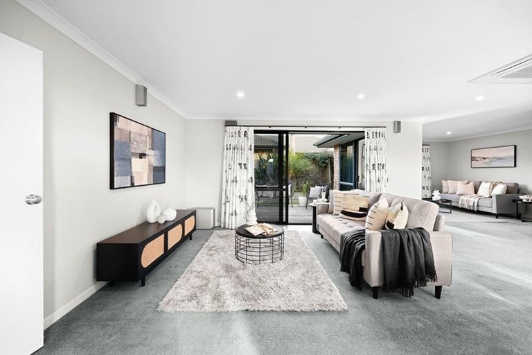 Photo of property in 6 Compton Grove, Huntington, Hamilton, 3210
