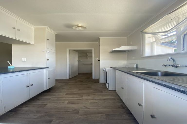 Photo of property in 12 Willis Street, Bader, Hamilton, 3206