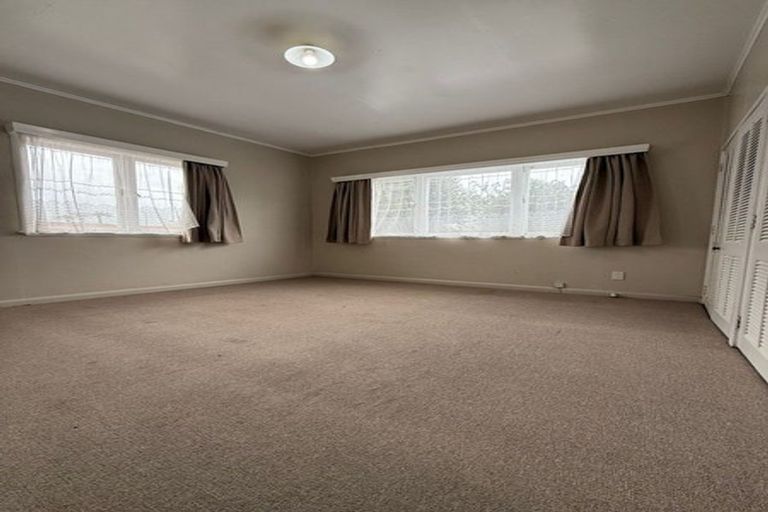 Photo of property in 1-2/144 Kolmar Road, Papatoetoe, Auckland, 2025
