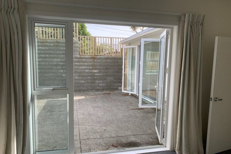 Photo of property in 16a Florence Street, Newtown, Wellington, 6021