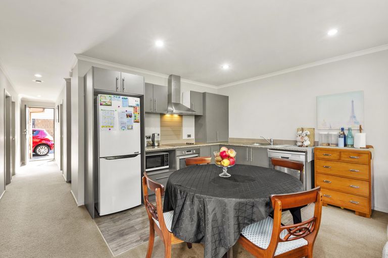 Photo of property in 31u9 Jones Crescent, Melville, Hamilton, 3206