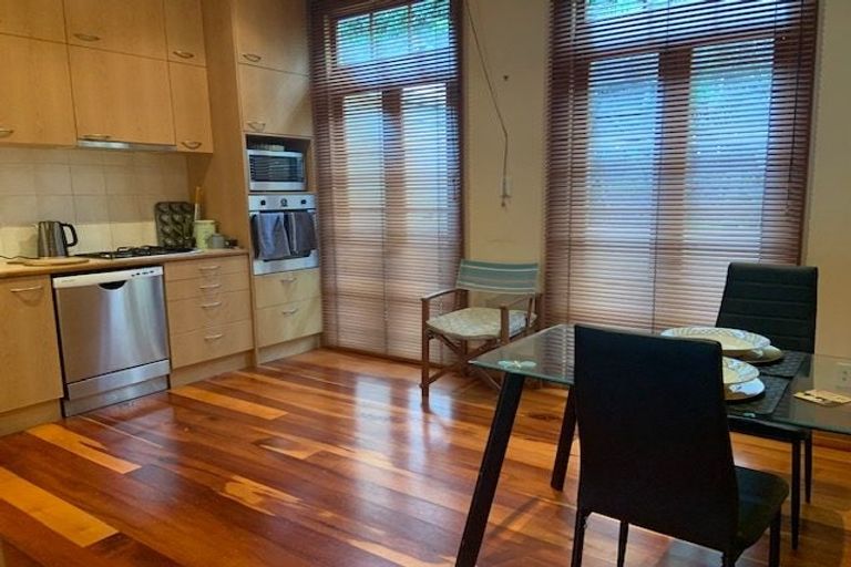 Photo of property in 310u6 Tinakori Road, Thorndon, Wellington, 6011