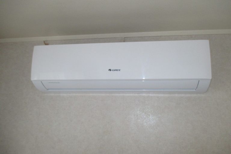 Photo of property in 30 Oakfield Crescent, Pukete, Hamilton, 3200