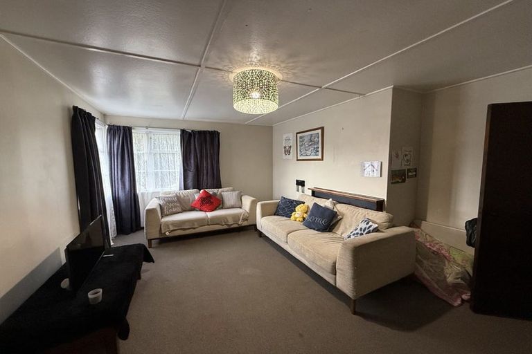 Photo of property in 1016 Pukatea Street, Saint Leonards, Hastings, 4120