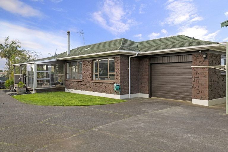 Photo of property in 54 Paterson Avenue West, Pukekohe, 2120