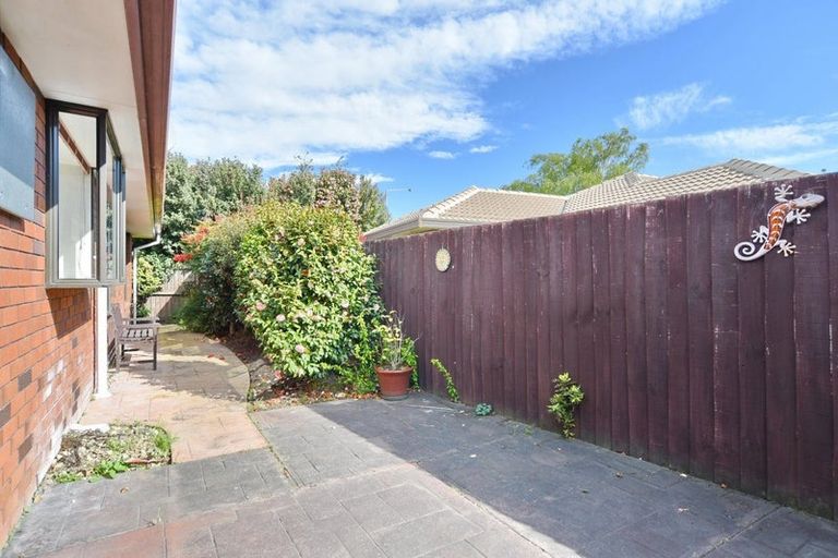 Photo of property in 1/54 Ben Nevis Drive, Broomfield, Christchurch, 8042