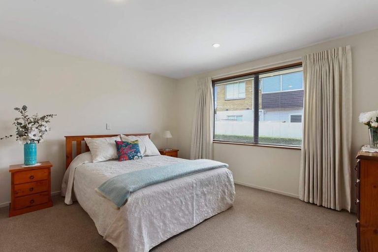 Photo of property in 12a Prossers Road, Saint Martins, Christchurch, 8022