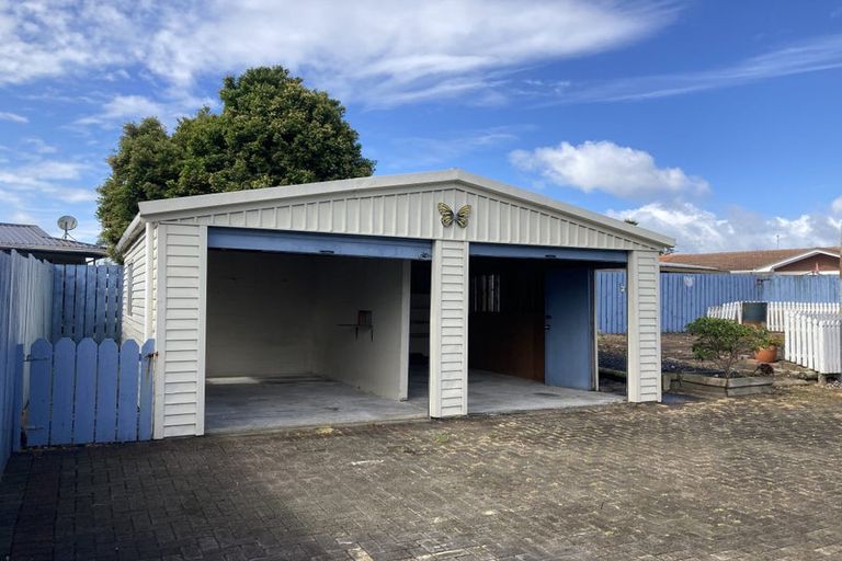 Photo of property in 174 Wordsworth Road, Manurewa, Auckland, 2102