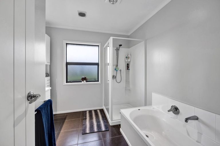 Photo of property in 34 Mercade Close, Stratford, 4332