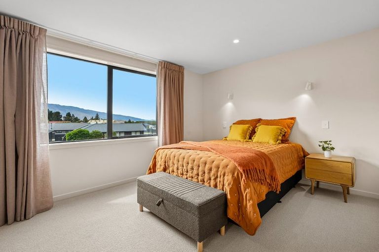 Photo of property in 18 Woods Crescent, Cromwell, 9310