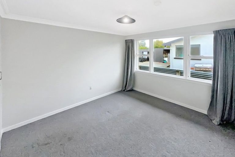 Photo of property in 75 Albert Street, Winton, 9720