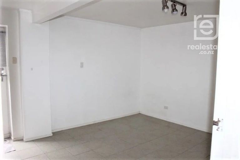 Photo of property in 3 Juliet Avenue, Howick, Auckland, 2014