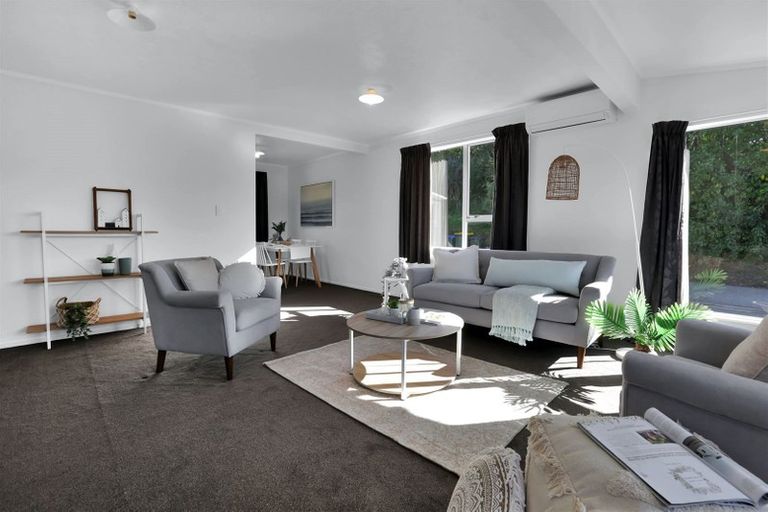 Photo of property in 18 Thimble Lane, Whitby, Porirua, 5024