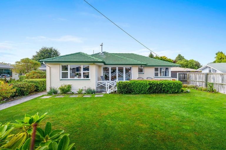 Photo of property in 17 Mahoe Street, Templeton, Christchurch, 8042