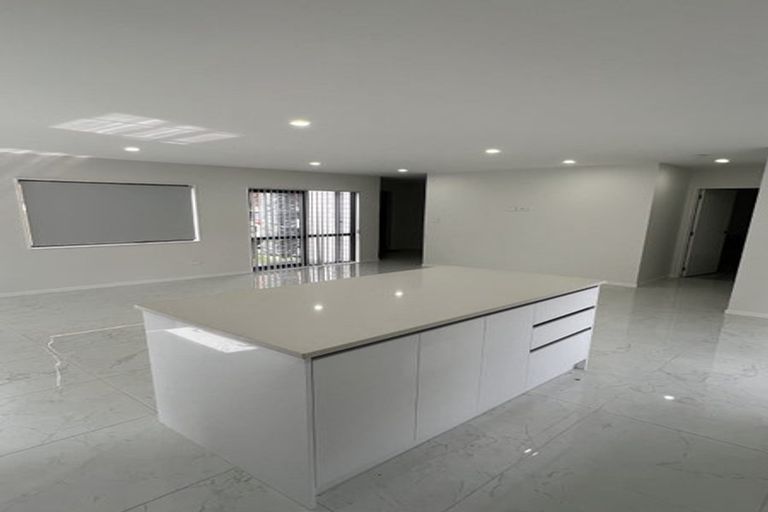 Photo of property in 22d Fairview Road, Papatoetoe, Auckland, 2025