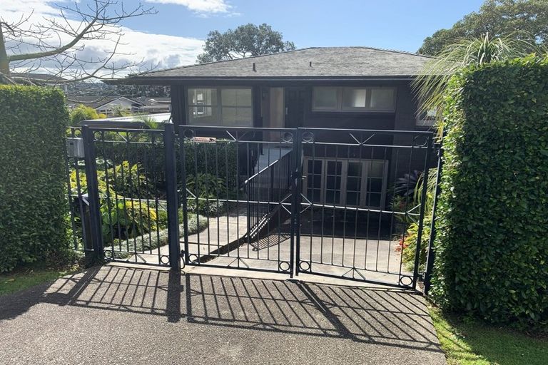 Photo of property in 2/17 Lake View Road, Takapuna, Auckland, 0622