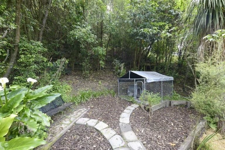 Photo of property in 16 Zephyr Terrace, Governors Bay, 8971