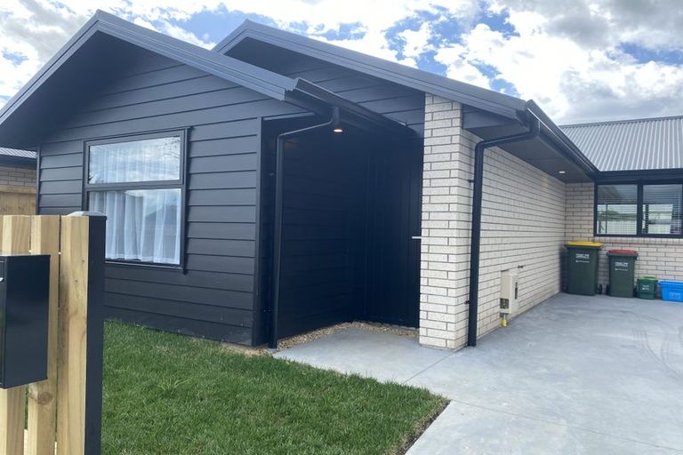 Photo of property in 92u2 Grandview Road, Hamilton, 3200