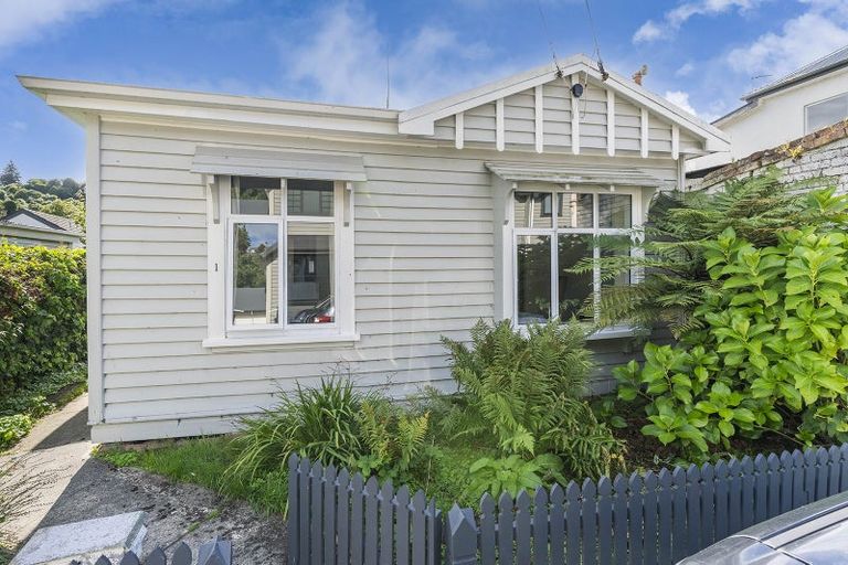 Photo of property in 1 Quentin Avenue, North Dunedin, Dunedin, 9016