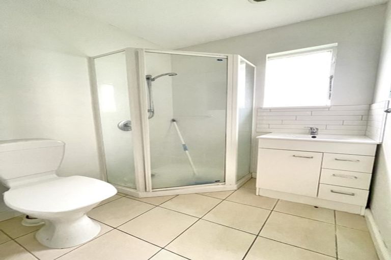Photo of property in 28 Heathcote Street, Woolston, Christchurch, 8023