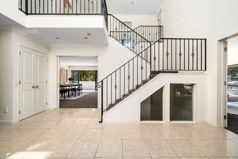 Photo of property in 3 Hetsby Place, Churton Park, Wellington, 6037